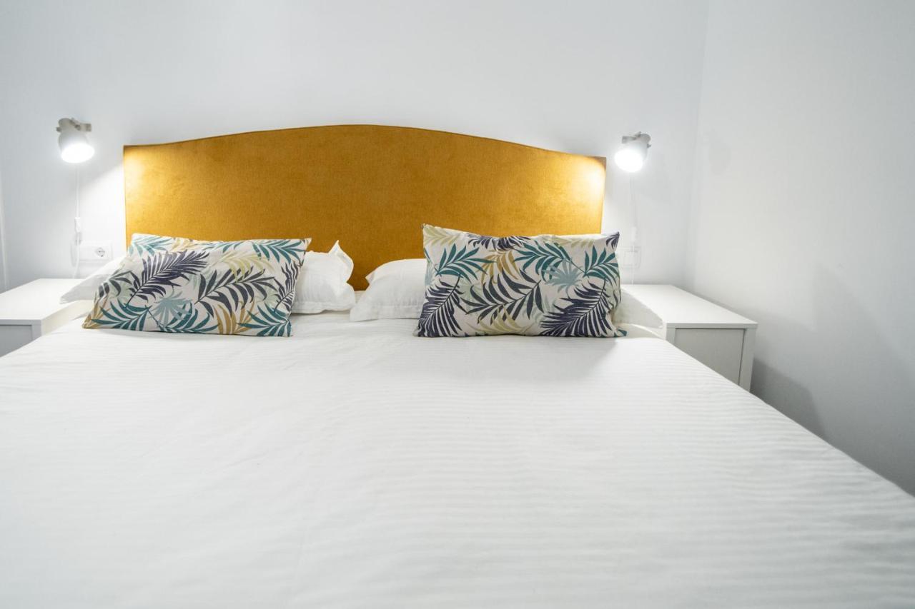 Apartamentos Son De Cádiz Eksteriør billede